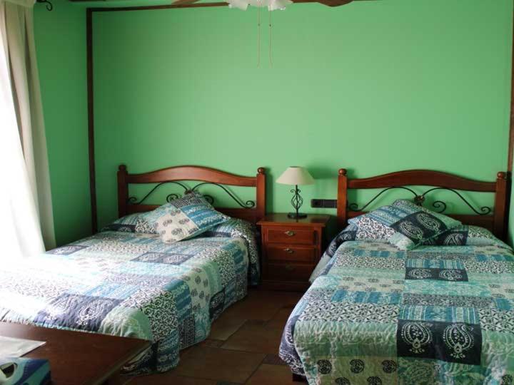 סרברה Hostal La Savina מראה חיצוני תמונה